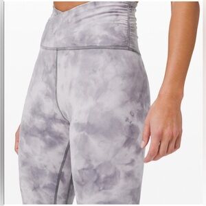 lululemon Align Crossover 28” Gray Tie-Dye Leggings